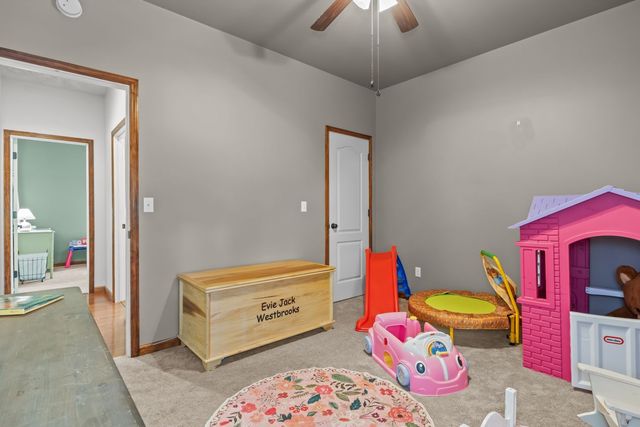 1113 Burns Hill Rd, Lobelville, TN 37097