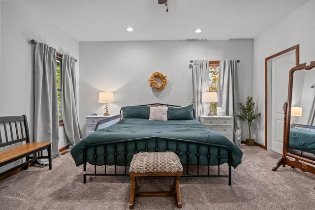 1113 Burns Hill Rd, Lobelville, TN 37097