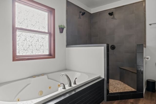 1113 Burns Hill Rd, Lobelville, TN 37097