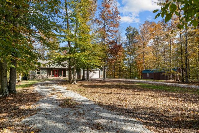 1113 Burns Hill Rd, Lobelville, TN 37097