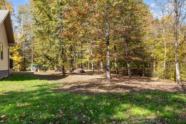 1113 Burns Hill Rd, Lobelville, TN 37097