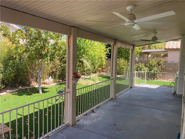 7116 Golden Desert Avenue, Las Vegas, NV 89129