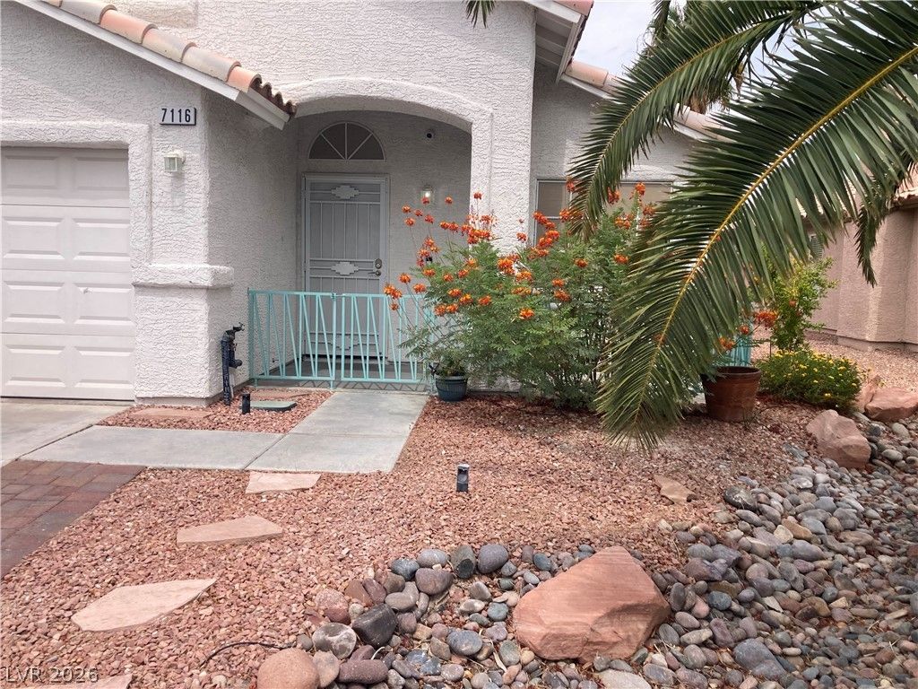 7116 Golden Desert Avenue, Las Vegas, NV 89129 — photo 4
