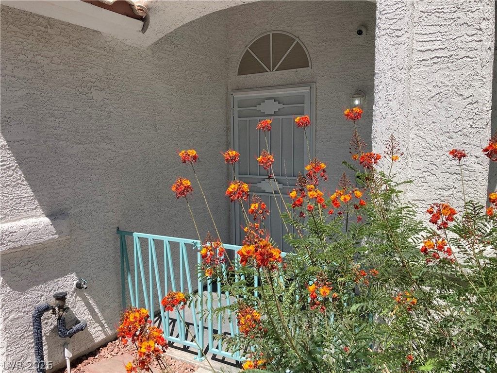 7116 Golden Desert Avenue, Las Vegas, NV 89129 — photo 5