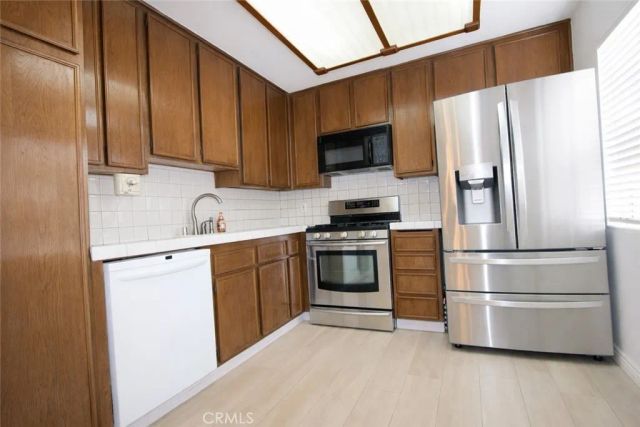 9950 Topanga Canyon Boulevard 50, Chatsworth, CA 91311