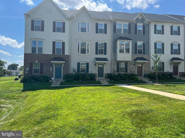 9599 TALL OAKS RD, Montgomery Village, MD 20886