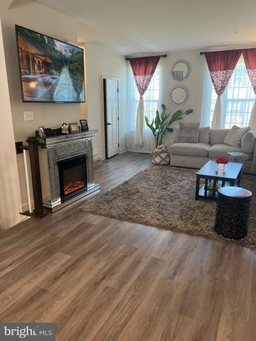 9599 TALL OAKS RD, Montgomery Village, MD 20886