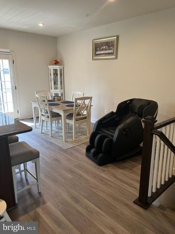 9599 TALL OAKS RD, Montgomery Village, MD 20886
