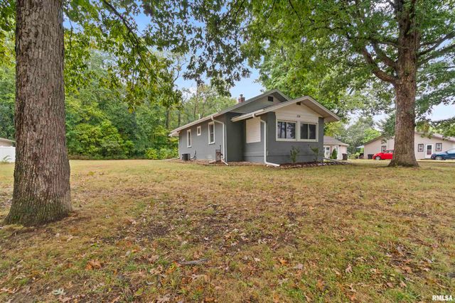 104 N INGLEWOOD Drive, East Peoria, IL 61611