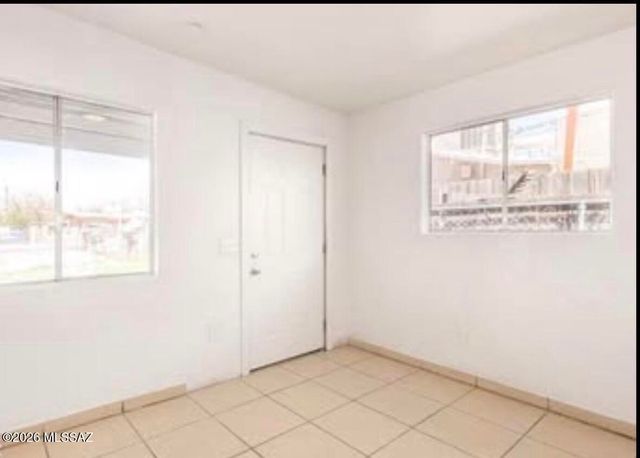 231 W Illinois Street, Tucson, AZ 85714