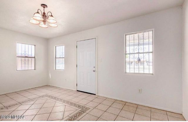 231 W Illinois Street, Tucson, AZ 85714