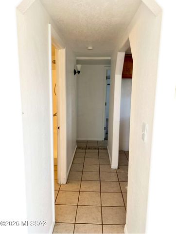 231 W Illinois Street, Tucson, AZ 85714