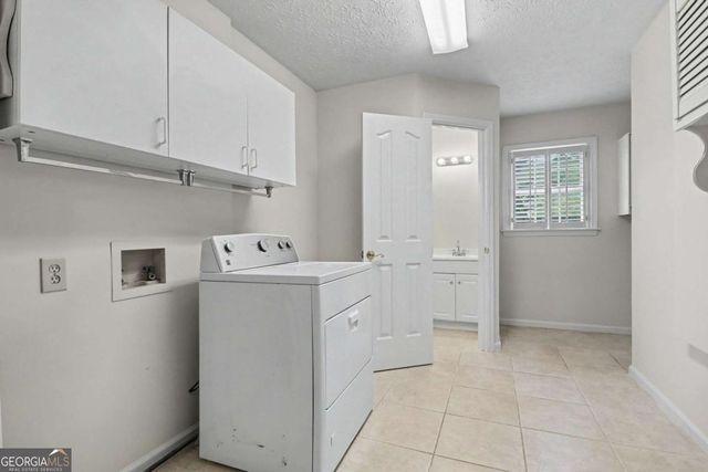 2340 Ashton Ridge Drive, Dacula, GA 30019