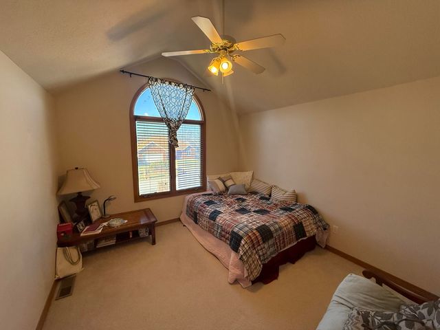 3444 S Briarwood Court, Springfield, MO 65807