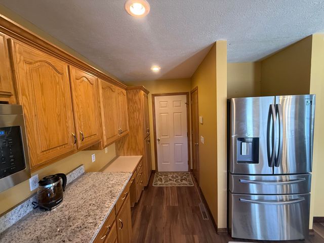 3444 S Briarwood Court, Springfield, MO 65807