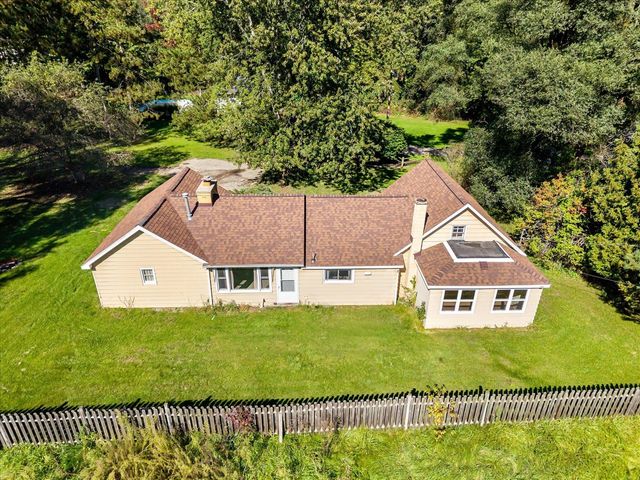 735 Wilson Avenue, Grand Rapids, MI 49534