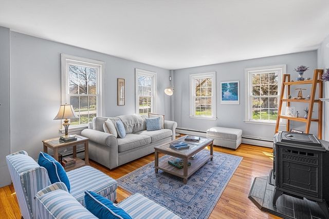 416 Boston Rd, Sutton, MA 01590