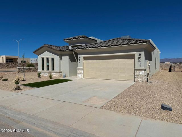 7944 San Eduardo Street, Las Cruces, NM 88012