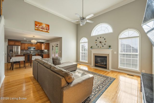 3413 Sasse Way, Louisville, KY 40245