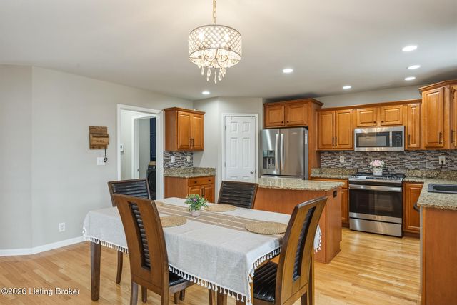 3413 Sasse Way, Louisville, KY 40245