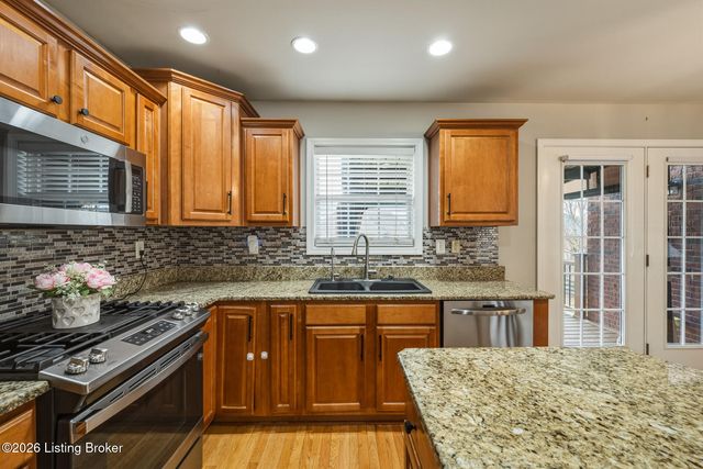 3413 Sasse Way, Louisville, KY 40245