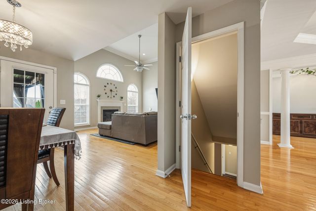 3413 Sasse Way, Louisville, KY 40245