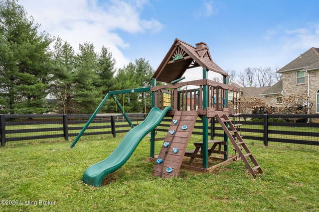 3413 Sasse Way, Louisville, KY 40245