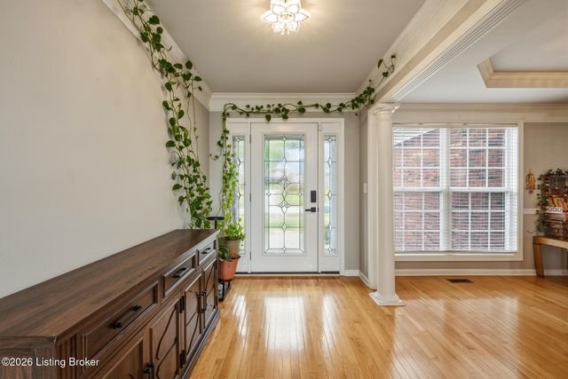 3413 Sasse Way, Louisville, KY 40245