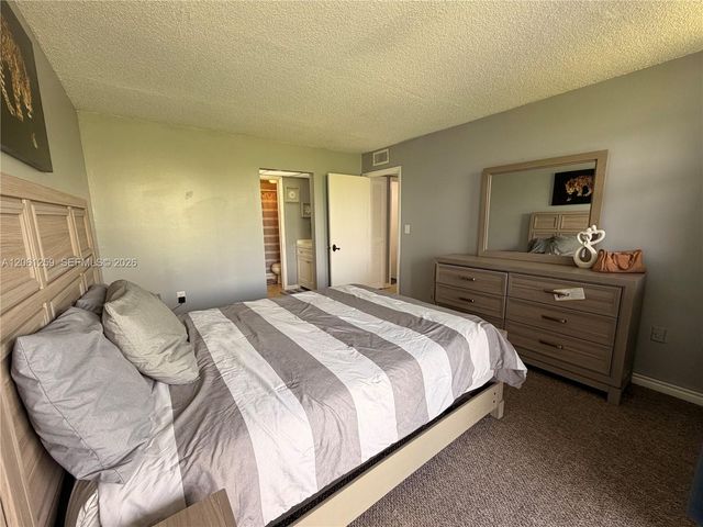 16518 NE 26th Avenue 403, North Miami Beach, FL 33160