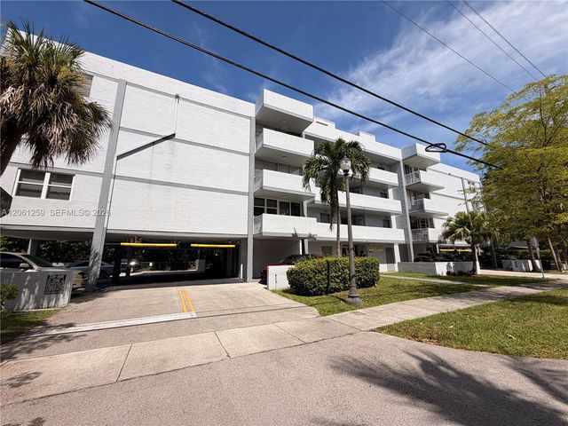 16518 NE 26th Avenue 403, North Miami Beach, FL 33160