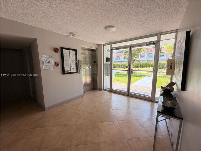 16518 NE 26th Avenue 403, North Miami Beach, FL 33160