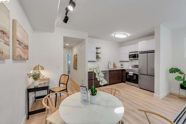 1121 40Th St 4104, Emeryville, CA 94608