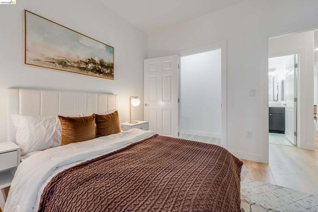 1121 40Th St 4104, Emeryville, CA 94608