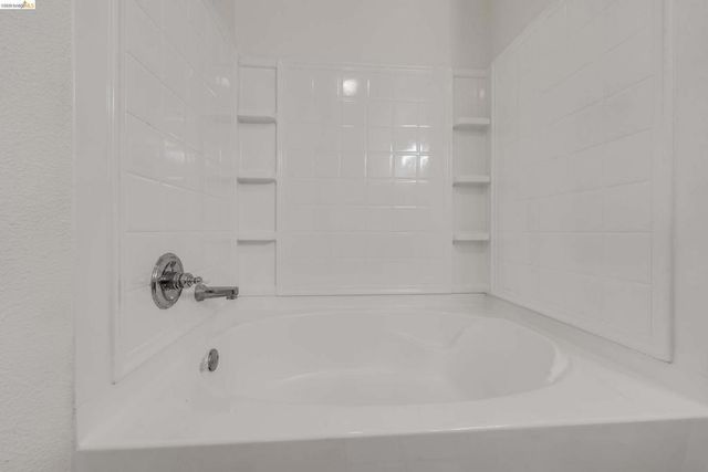 1121 40Th St 4104, Emeryville, CA 94608