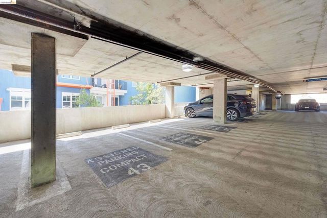 1121 40Th St 4104, Emeryville, CA 94608