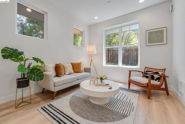 1121 40Th St 4104, Emeryville, CA 94608