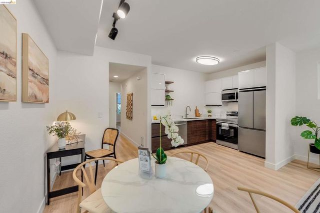1121 40Th St 4104, Emeryville, CA 94608