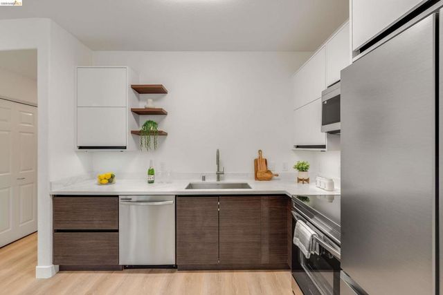 1121 40Th St 4104, Emeryville, CA 94608