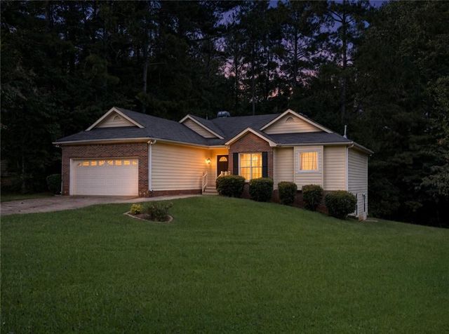 112 Trestle Court, Stockbridge, GA 30281