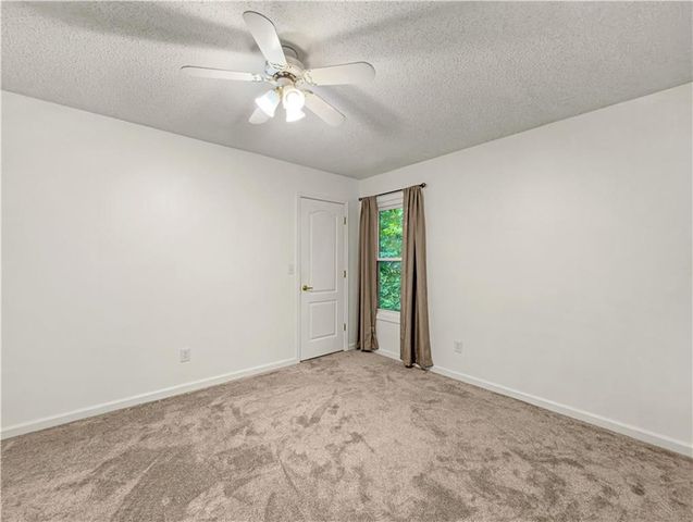 112 Trestle Court, Stockbridge, GA 30281
