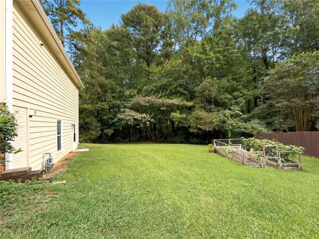 112 Trestle Court, Stockbridge, GA 30281