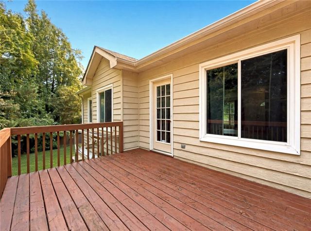 112 Trestle Court, Stockbridge, GA 30281