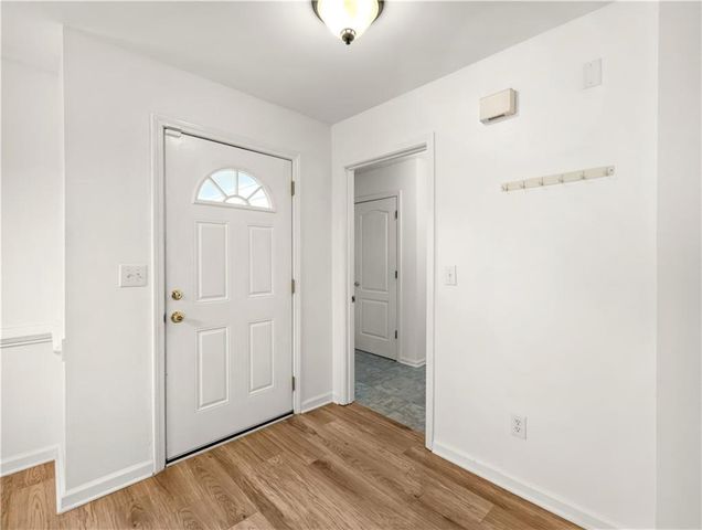 112 Trestle Court, Stockbridge, GA 30281