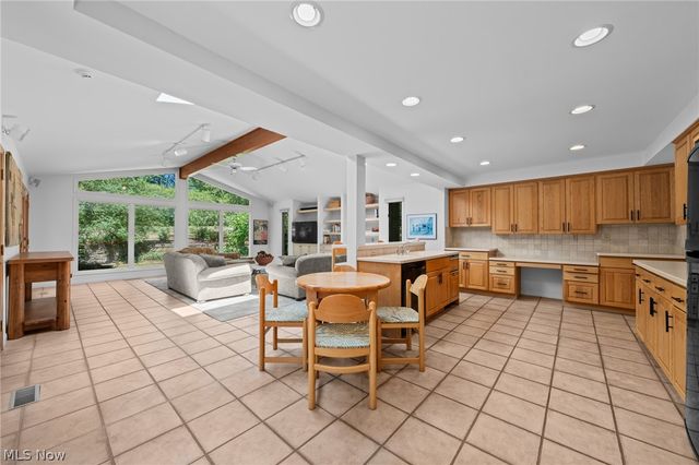 23891 Letchworth Road, Beachwood, OH 44122