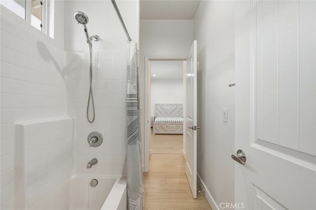 1018 N Smiderle Loop, Ontario, CA 91764