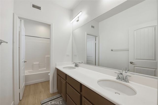 1018 N Smiderle Loop, Ontario, CA 91764