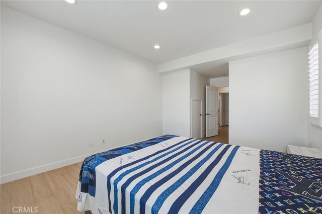 1018 N Smiderle Loop, Ontario, CA 91764