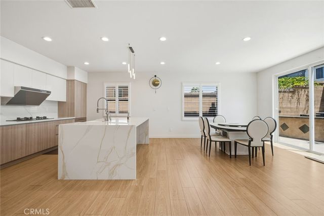 1018 N Smiderle Loop, Ontario, CA 91764