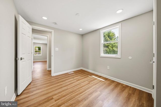 1019 SHORELAND DR, Glen Burnie, MD 21060