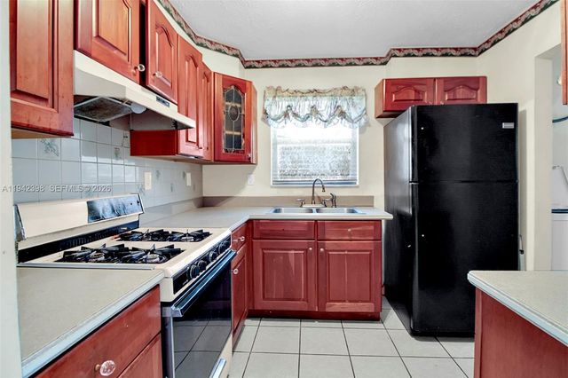 16025 SW 298th Ter, Homestead, FL 33033